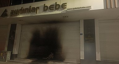 Mağazayı kundaklamaya çalışan şüpheli, o anları cep telefonu kamerasıyla kaydetti