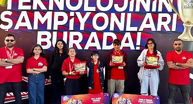 Mardinli öğrenciler, TEKNOFEST'te 2 Türkiye birinciliği elde etti