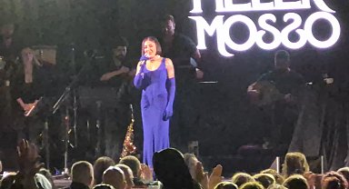 Melek Mosso: Kadına şiddet uygulayan arkadaşlarınızı dışlayın