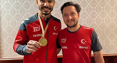 Milli cimnastikçiler Ferhat Arıcan ve Mehmet Ayberk Koşak, Macaristan'da altın madalya kazandı