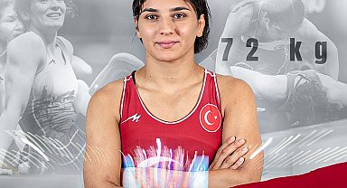 Milli güreşçi Nesrin Baş, dünya ikincisi oldu
