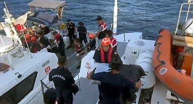 Muğla açıklarında, teknede 210 kilo uyuşturucu ele geçirildi: 2 gözaltı