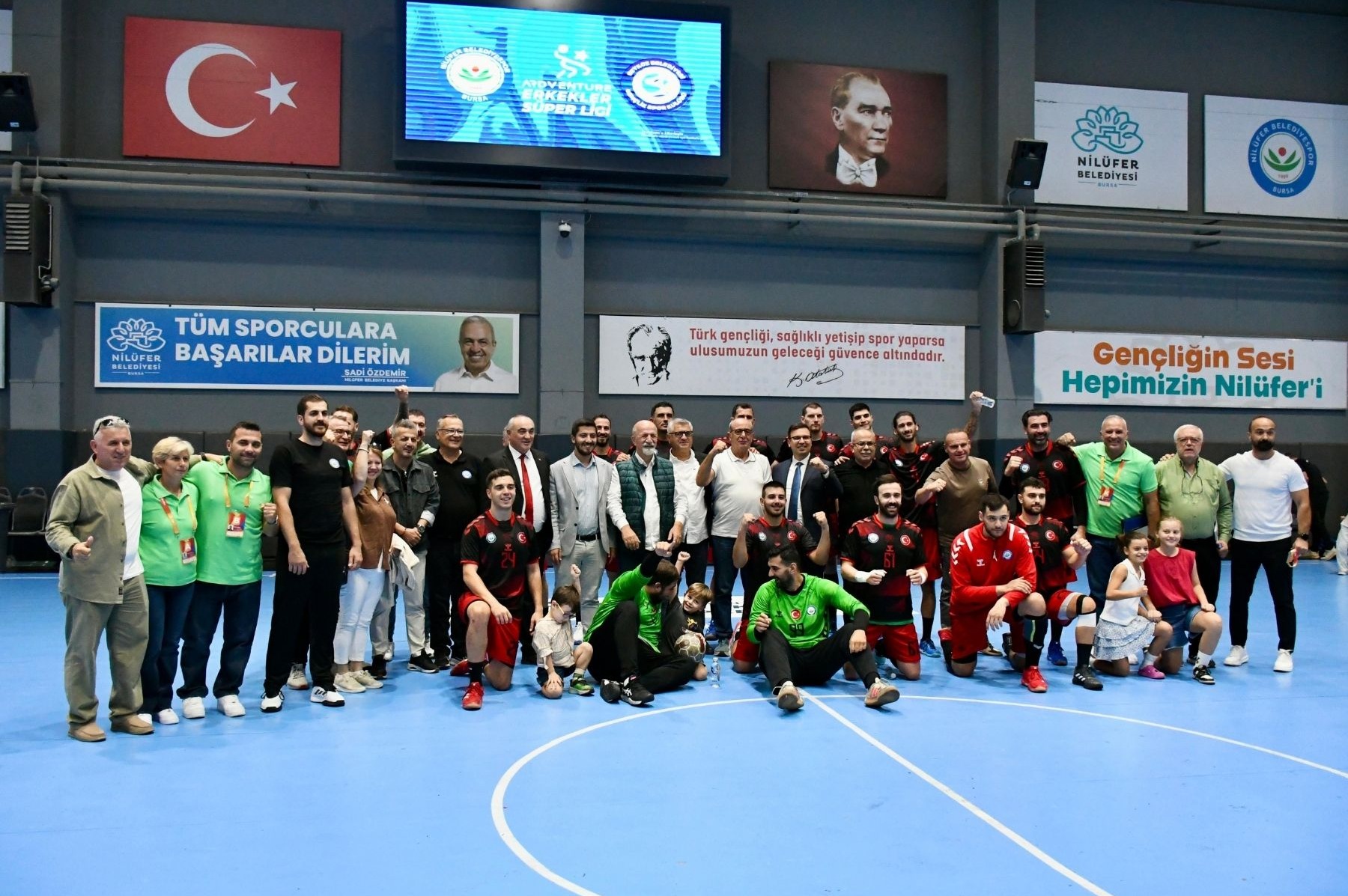 Nilüfer Belediyespor, yoluna kayıpsız devam ediyor