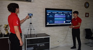 Öğretmenlerinin babasını ALS'den kaybetmesinden etkilenip uygulama geliştirdiler