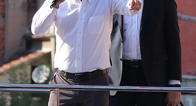 Özgür Özel: Mansur Başkan gibi namus timsaline laf atıyorlar