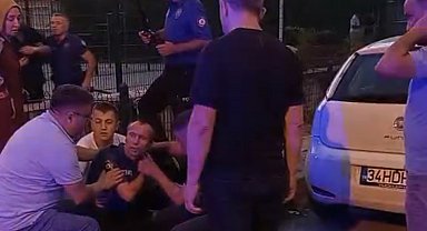 Polis memuru, kavgayı ayırmak isterken yaralandı