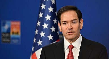 Rubio: ABD, Karayipler'de bir gemiyi vurdu