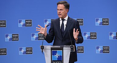 Rutte: Hava ve füze savunma sistemlerinin sayısını 5 kat artırmamız gerekiyor