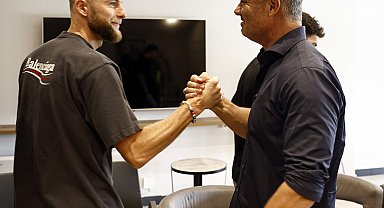 Sadettin Saran Fenerbahçeli futbolcularla bir araya geldi