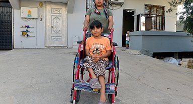 Sağ bacağı kısa dünyaya gelen Asel Ecrin, koşup, oynamak istiyor