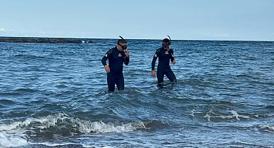Sahilde çocuk ayakkabıları bulundu, ekipler denizde arama başlattı