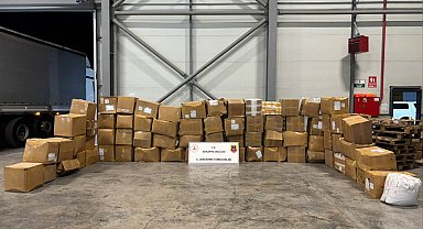 Sakarya'da 3,2 ton kaçak tütün ele geçirildi