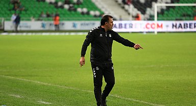 Sakaryaspor'da Serhat Sütlü dönemi sona erdi