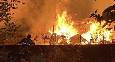 Samsun'da kereste fabrikasında yangın