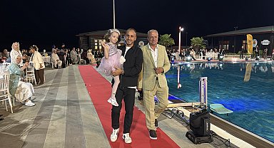 Samsunspor sponsorluğunda dünyada ilk kez 'Engelsiz Işıklar Havuz Başı Defilesi' yapıldı