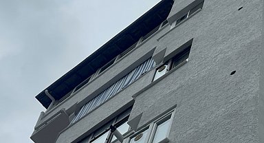 Şarkıcı Güllü, Yalova'da evinin balkonundan düşüp hayatını kaybetti