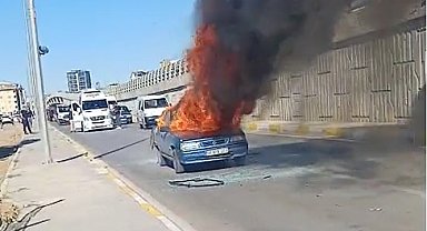 Sivas'ta otomobil alev aldı; sürücü yaralandı