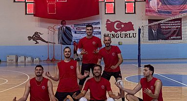 Sungurlu voleybolu zirve yolunda, hedef Efeler Ligi