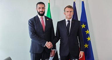 Suriye Cumhurbaşkanı Şara, Fransa Cumhurbaşkanı Macron ile görüştü