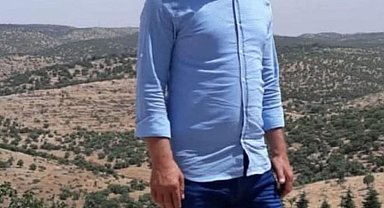 Taş yığını ile TIR'ın arasında sıkışarak ölen işçi, toprağa verildi