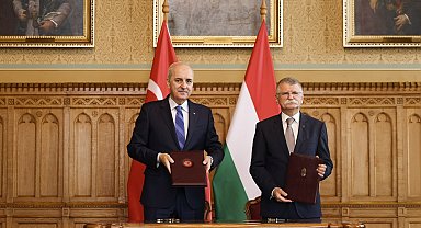 TBMM Başkanı Kurtulmuş, Budapeşte'de Macaristan Ulusal Meclisi Başkanı Köver ile görüştü