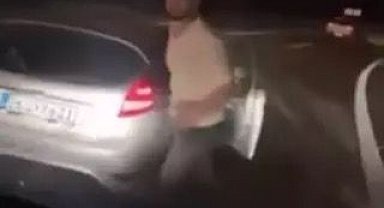 Trafikte baltayla saldıran baba-oğula 3 yıl 9'ar ay hapis cezası