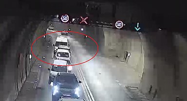 Tüneldeki zincirleme kaza kamerada; 2 yaralı