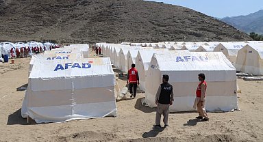 Türkiye'den Afganistan'a deprem yardımı