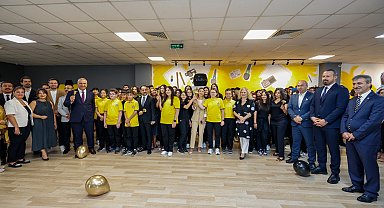 Türkiye'nin ilk ve tek yapay zeka bölümünde yeni dönemin ilk ders zili çaldı