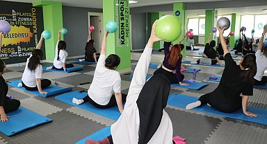 Vanlı kadınlar, spor yaparak hem kilo veriyor hem de sosyalleşiyor