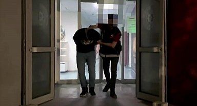 Videoda torbacılığın yöntemlerini anlattı, uyuşturucu satarken yakalanıp tutuklandı