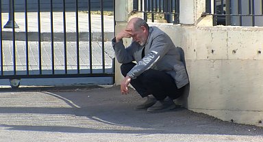 Yangında ölen 3 kişinin cenazesi Adli Tıp'ta; 'annem balkonda çaresizce kurtulmayı beklemiş'