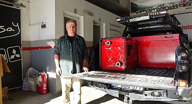Yarım asırlık oto tamircisi, 'yangın ambulansı' üretti
