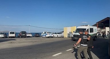 Yolcu otobüsündeki 2 kişinin midesinden 1 kilo uyuşturucu çıktı