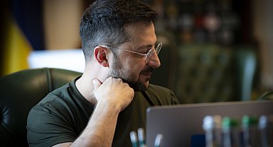 Zelenskiy, '100 Yıllık Ortaklık' anlaşmasını onayladı