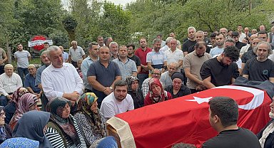 Zonguldak'ta göçükte ölen madenci toprağa verildi