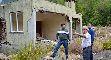 14 yıl önceki selin izleri hala duruyor, kayıp çift bulunamadı