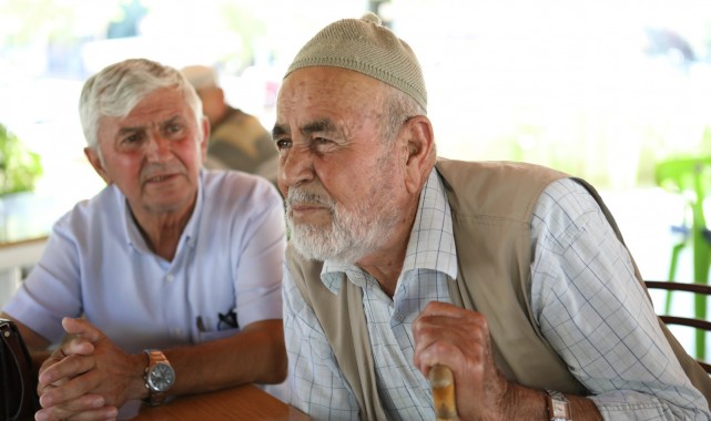 96 Yaşındaki Zeytinciye Onur Plaketi