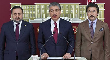 Adalet Komisyonu Başkanı Yüksel: Yeniden soykırım girişiminin bedeli ağır olacaktır