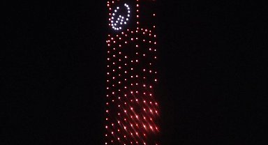 Adana Uluslararası Lezzet Festivali'nde 400 dronla görsel şölen