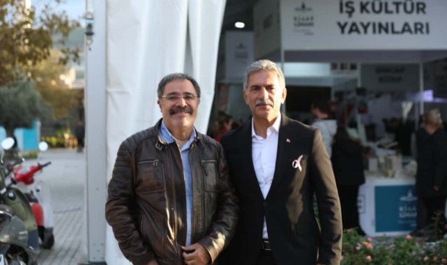 Ahmet Ümit, Gemlik Kitap Limanı’nda Okurlarıyla Buluştu