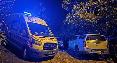 Aile içi tartışmada oğlunu öldürüp, eşini ağır yaraladı