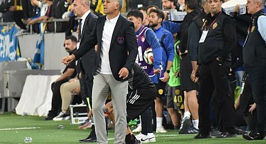 Altınordu geçen sezonu mumla arıyor