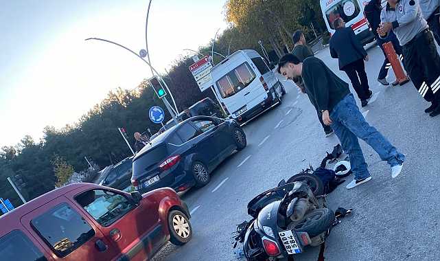 Ambulansın çarptığı üniversite öğrencisi, öldü