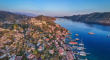 Antalya'nın tarih cenneti Kaleüçağız'a, BM'den 'En İyi Turizm Köyü 2025' ödülü