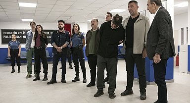 Arka Sokaklar yine zirvede