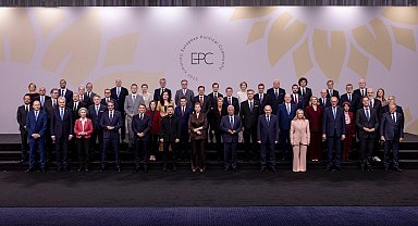 Avrupa Siyasi Topluluğu Zirvesi, Danimarka'da başladı