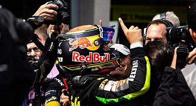 Ayhancan Güven'den tarihi şampiyonluk