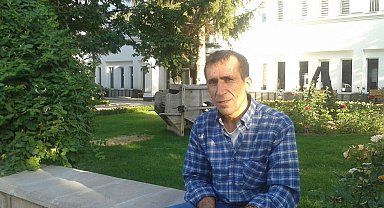 Babasını öldürüp polise teslim oldu