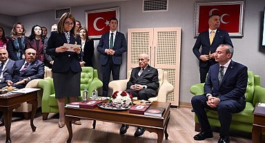 Bahçeli, partisinin Siyaset ve Liderlik Okulu'nun yeni eğitim yılı açılışına katıldı